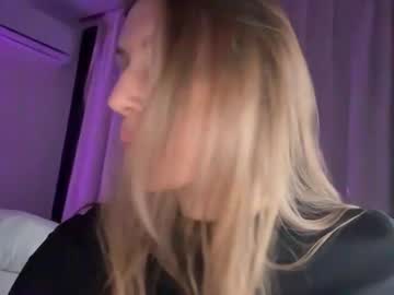 hiddenblossom's chat room