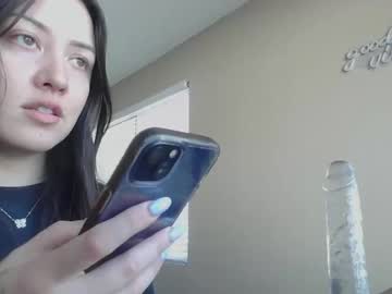 girlnextdoor702's chat room