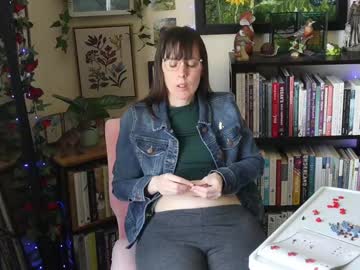 ellynaomi's chat room