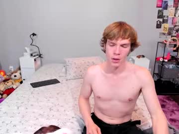 chloenight's chat room