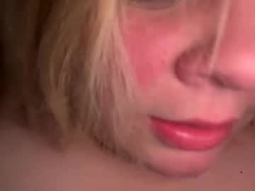 sweetlisa92's chat room