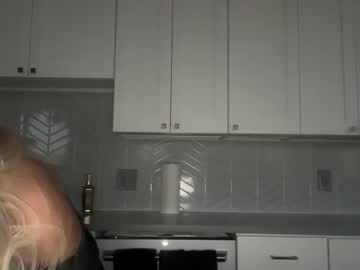 summerclarkee's chat room