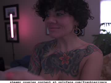 _frankie_rivers's chat room