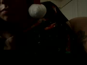 petitelatinamama's chat room