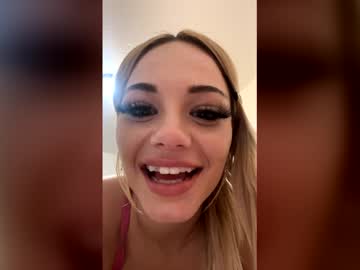 britneycherry08's chat room