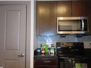 amaya_floress's chat room