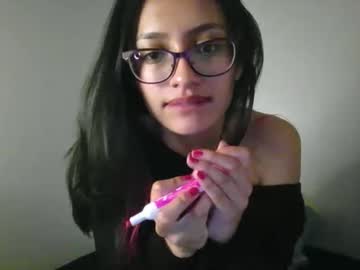 mellerina_'s chat room