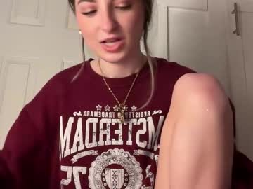 fantasyella's chat room