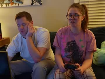 peachespunkins's chat room