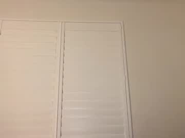 ella_hill's chat room