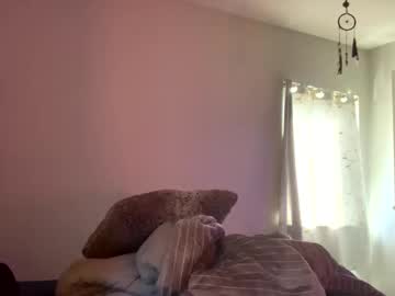 intothewoodswego's chat room