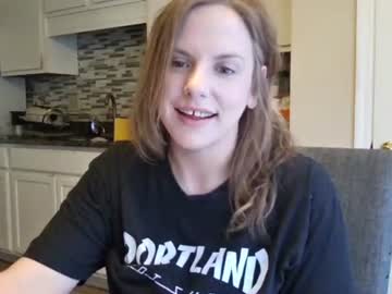 tinywithtiddies's chat room