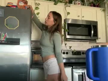 brielledaviss's chat room