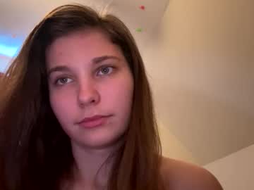 deepthroatqueen33's chat room