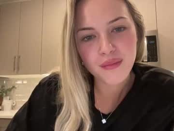 luvaimee's chat room