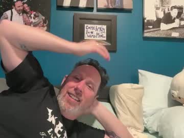 matchingtracksuits's chat room