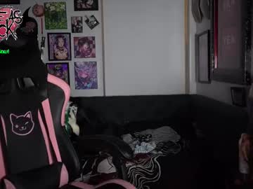 blueasfuck's chat room