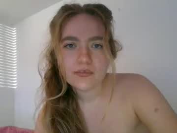 sillygoose1014's chat room