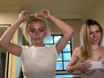 chloeros3e's chat room