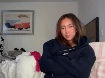 dollyrhodesss's chat room