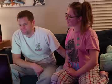 peachespunkins's chat room