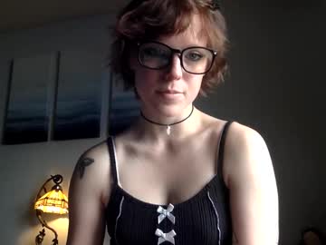 cindy_loo_hoops's chat room