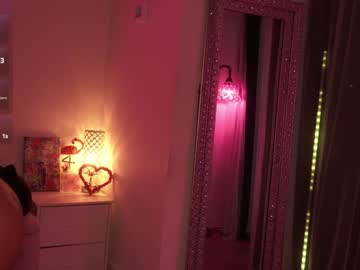 mysticxkitty's chat room