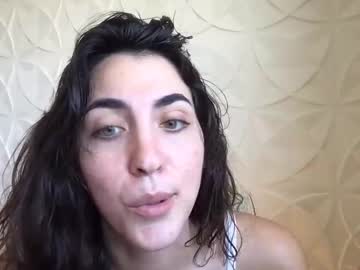 strawberripulp's chat room