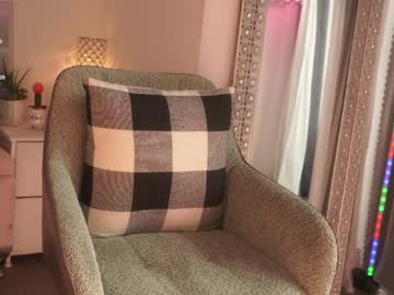 mysticxkitty's chat room