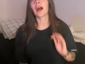 hannahtaylorr's chat room