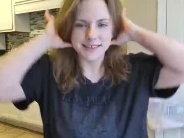 tinywithtiddies's chat room