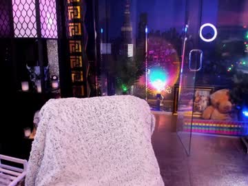 alma_pearl's chat room