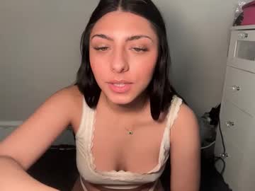 sophiasecretsx's chat room