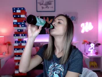 holihurricane's chat room