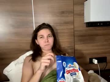 deepthroatqueen33's chat room