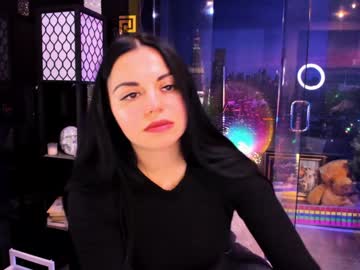 alma_pearl's chat room