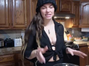 chroniclove's chat room