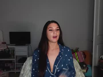 prettygirll23's chat room