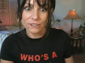 monalisa169's chat room