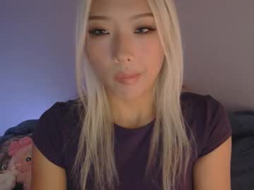 vivianwinters's chat room