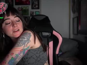 blueasfuck's chat room