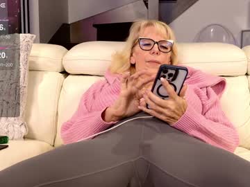 fitcougarcb's chat room