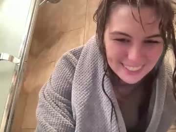 beebeebuzzzzzz's chat room