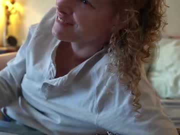 sistinehashands's chat room