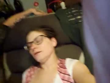 vanilla_thunder420's chat room