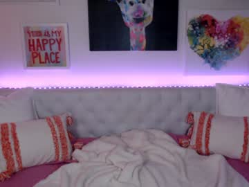 holihurricane's chat room