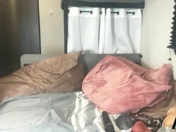 ava_west's chat room