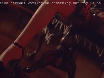 thecamwoman's chat room