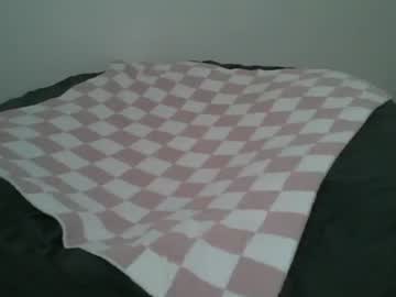 milfsdoitbetter's chat room