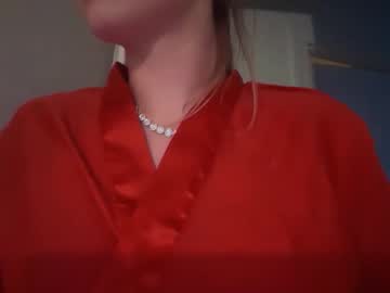 lunarose17's chat room